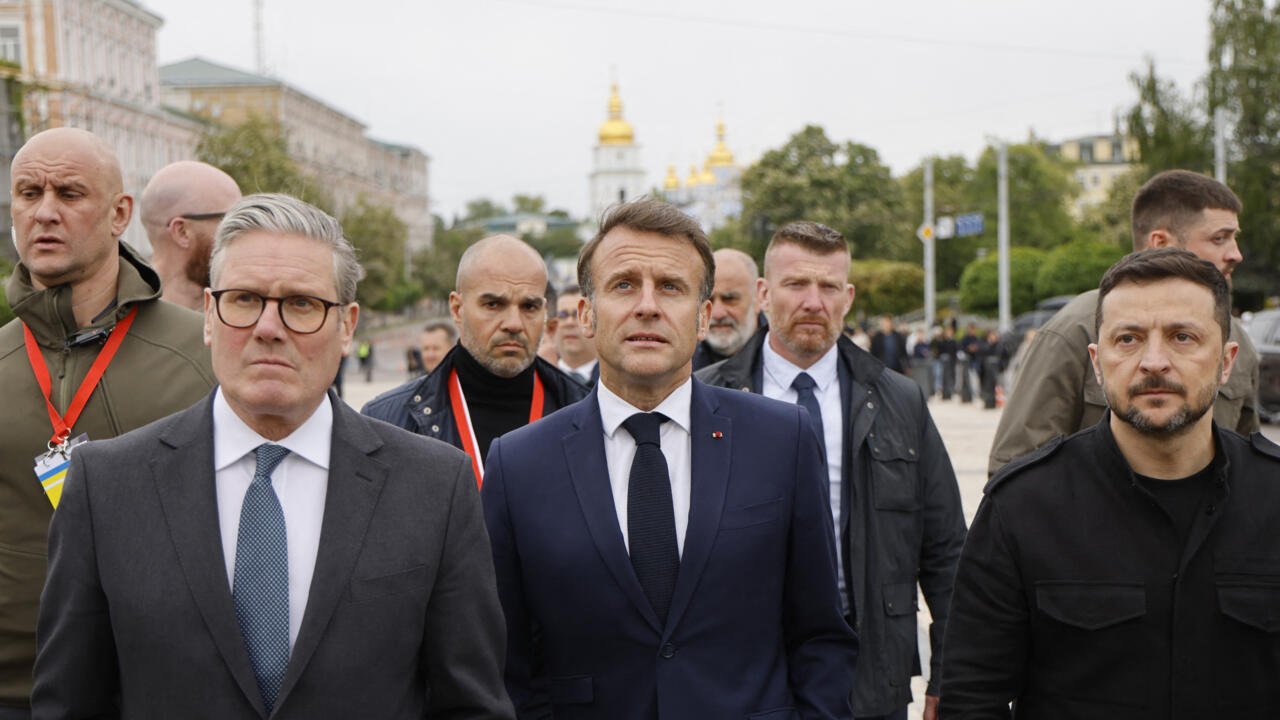 European leaders urge more 'pressure' on Russia ahead of Trump-Putin summit