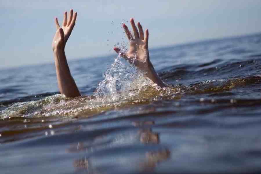 Two girls drown in Saptari