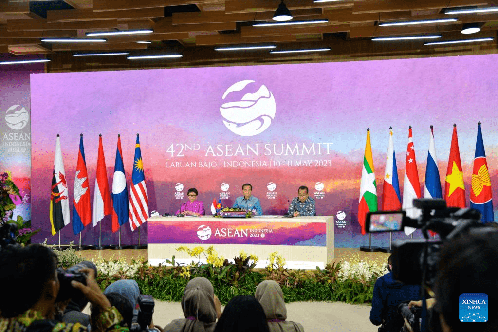 ASEAN summit concludes with pledge to enhance bloc centrality, economic integration