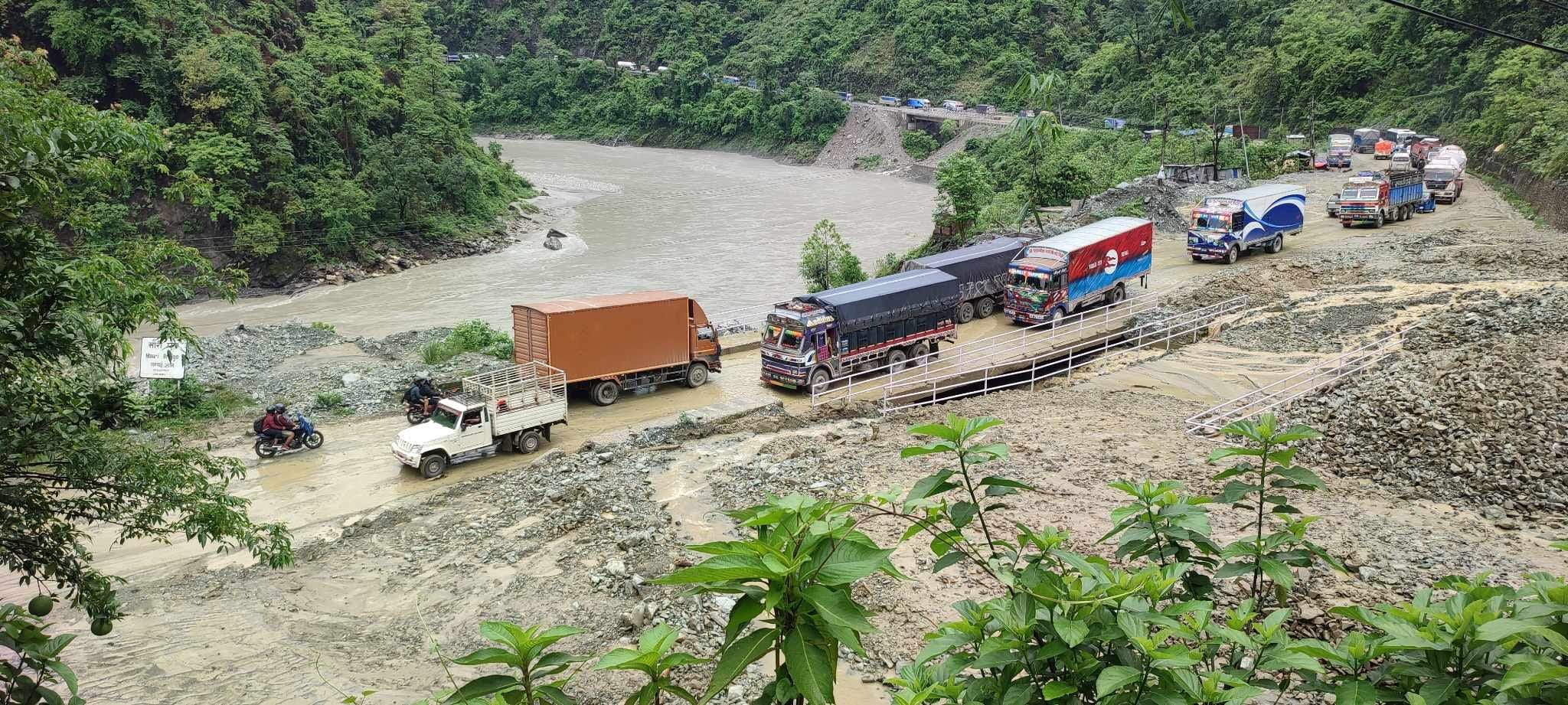One-way traffic resumes along Muglin-Narayanghat road section