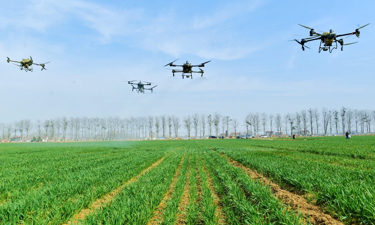 From snow peaks to smart farms: How technology is cultivating a new agricultural era in Xizang