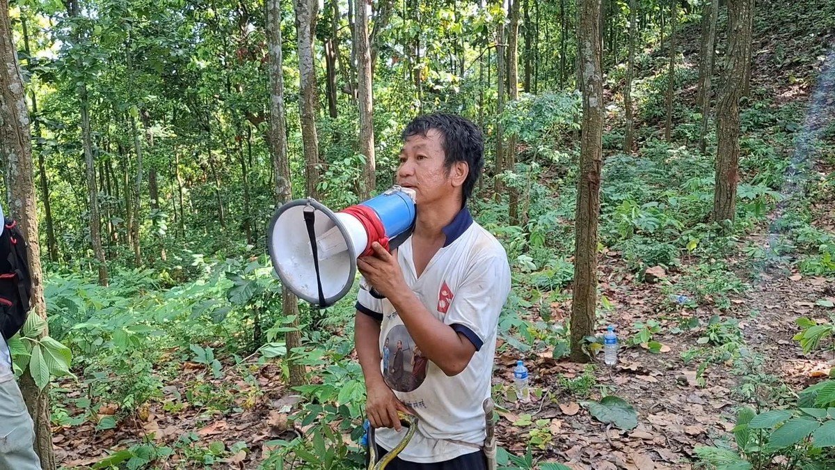 Has Harka Sampang's Popularity Risen or Fallen in Dharan?