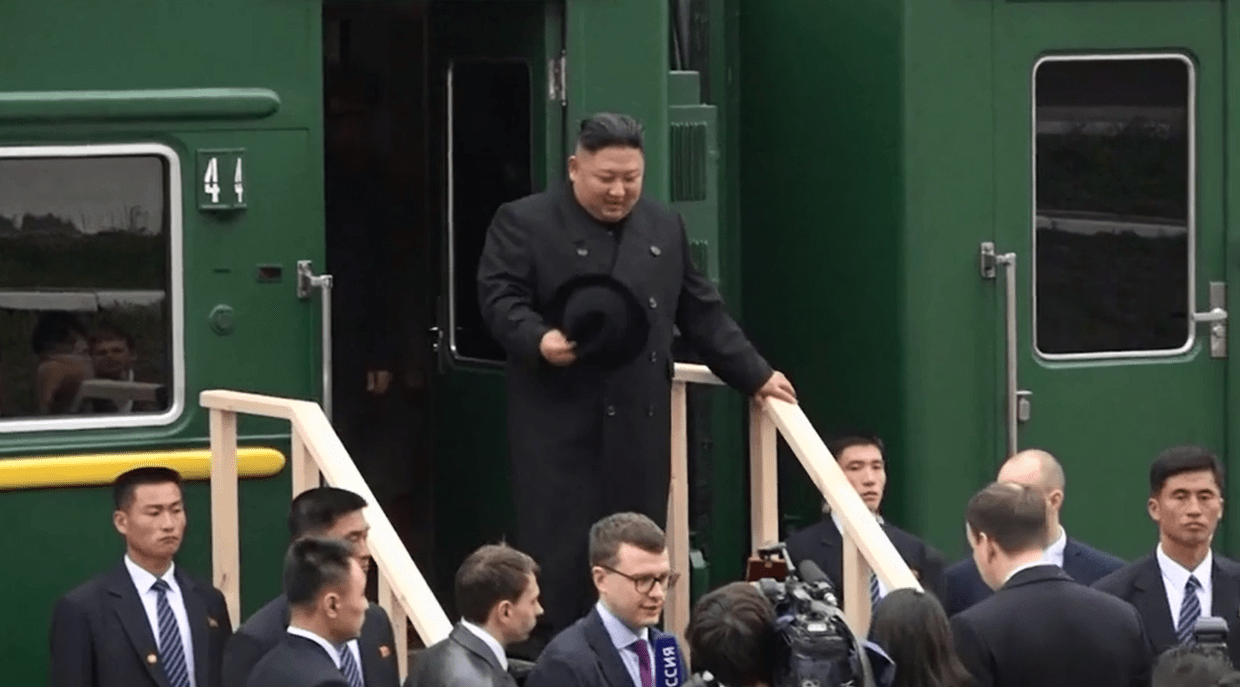 DPRK top leader arrives at Russian border town Khasan