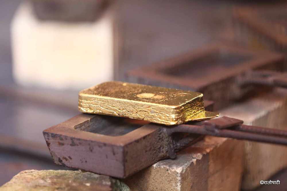 Additional 3 kg gold seized from Singati of Dolakha