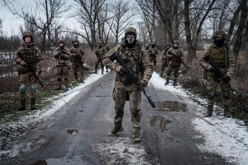 Nearly 200 soldiers freed in Russia-Ukraine prisoner swap