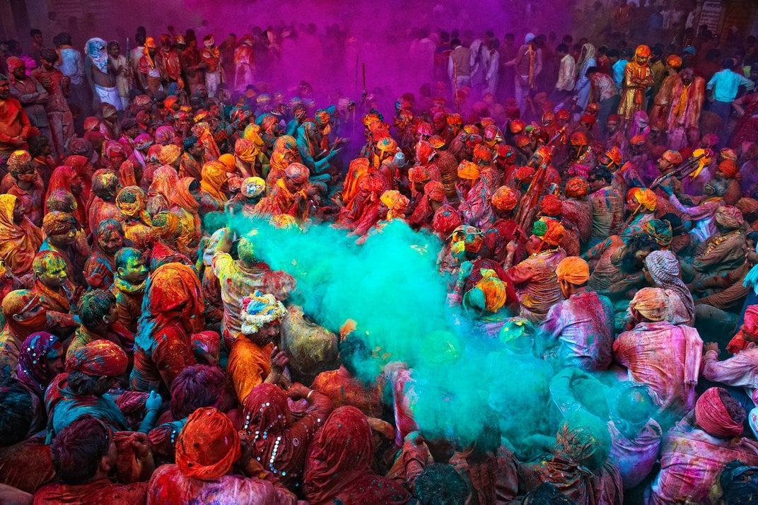 10 Fascinating Facts About Holi: The Festival of Colors and Love!