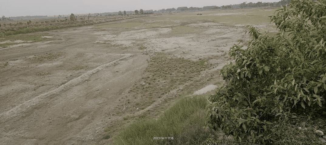 Lalbakaiya River runs dry