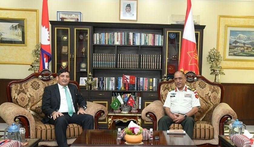 Chief of Army Staff and Pakistani ambassador hold talks