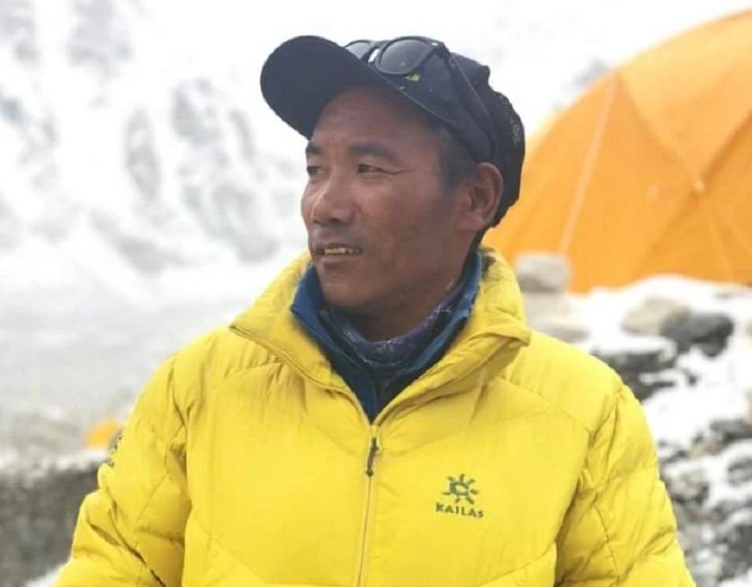 Kamirita scales Mt Everest for the 27th time, creates new history