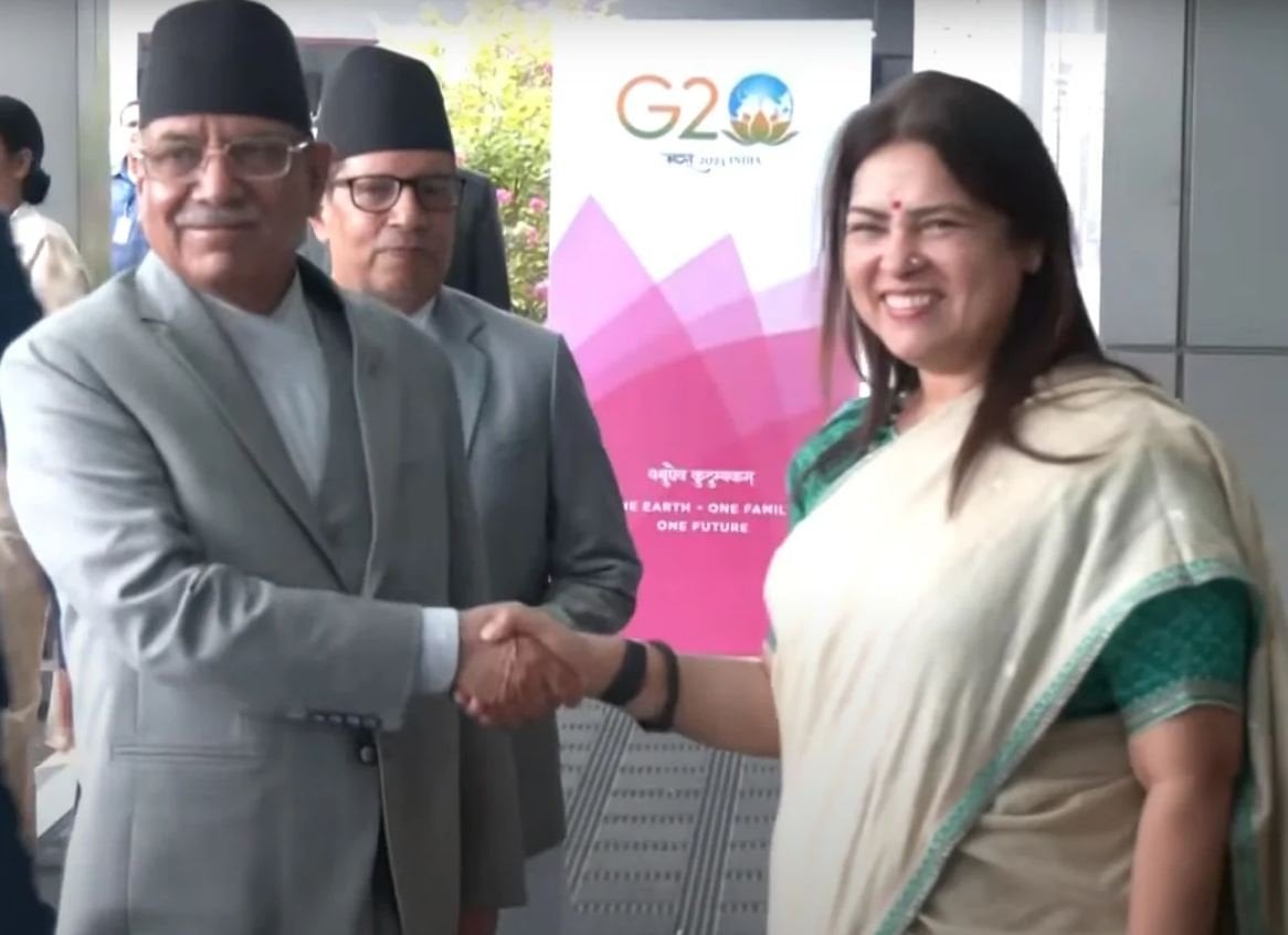 Indian Minister of State for Foreign Affairs welcomes PM Dahal in Delhi