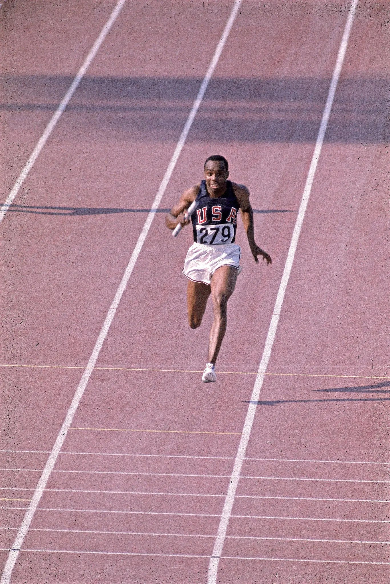 Jim Hines, First to Sprint 100 Meters in Under 10 Seconds, Dies at 76