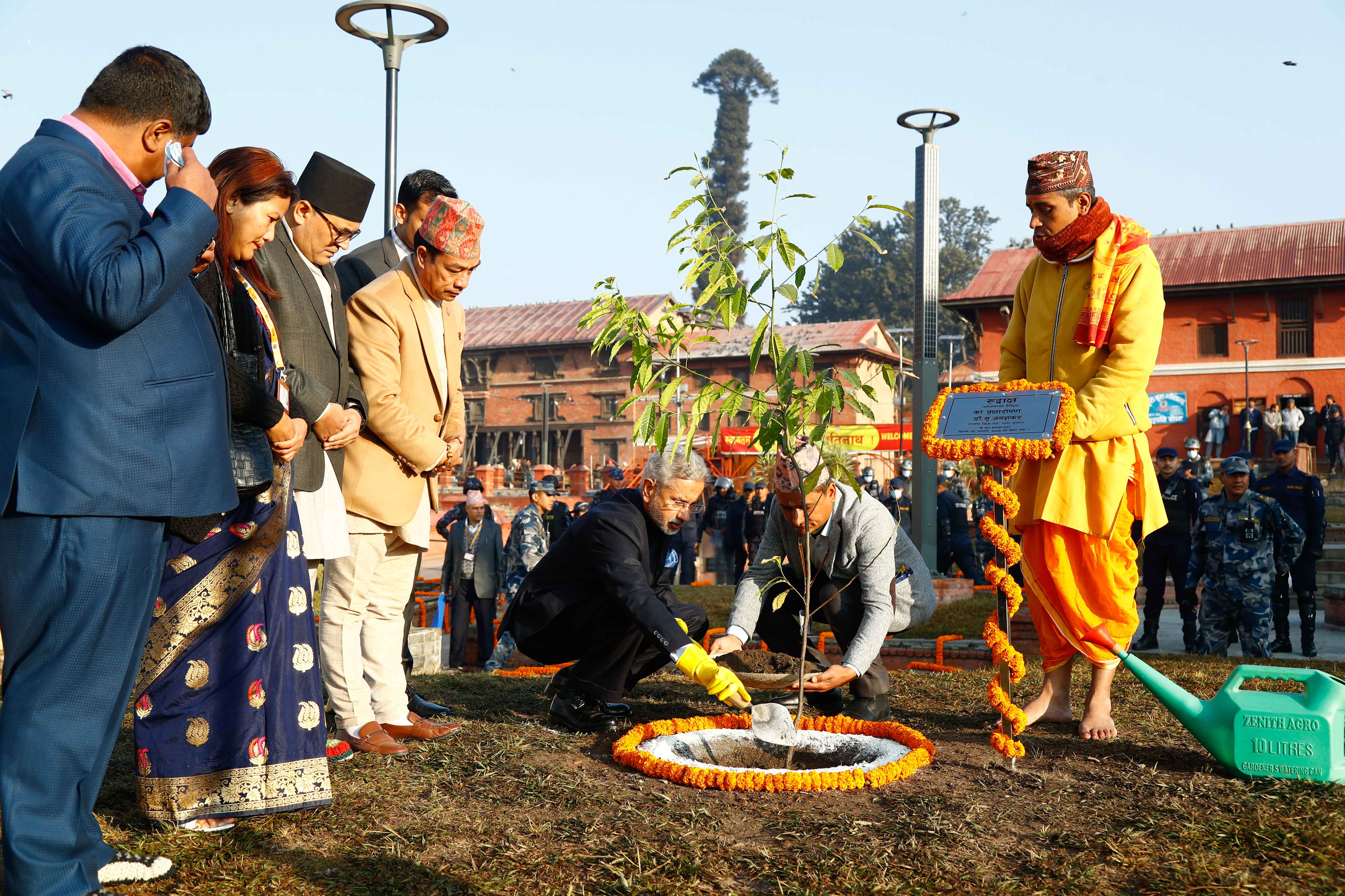 Indian Foreign Minister seeks blessings at Pashupatinath Temple