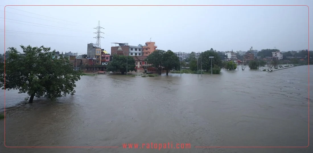 Flooding at the confluence of Bagmati and Bishnumati rivers (pictures)