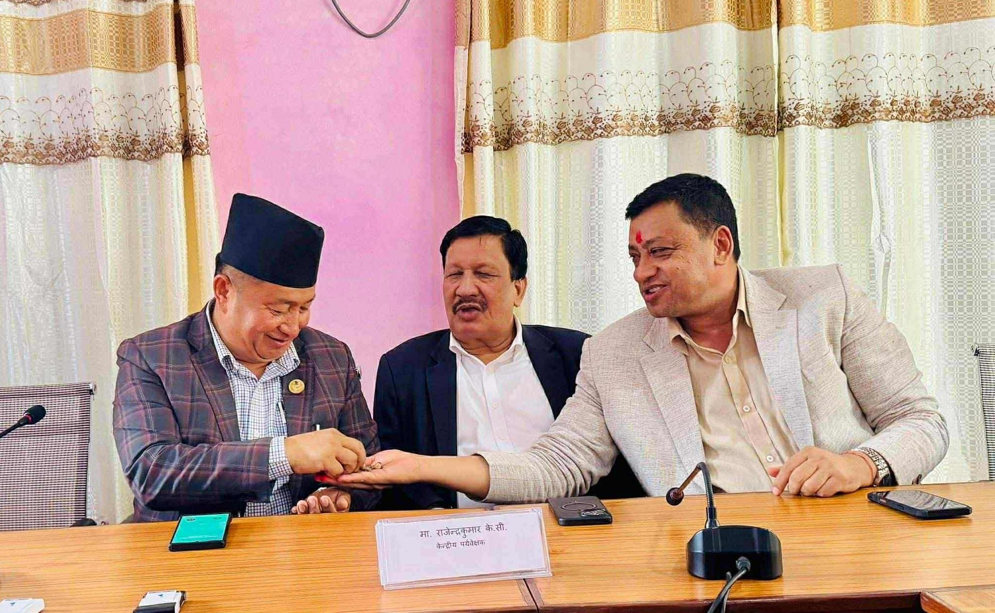 Bagmati Congress Parliamentary Party Meeting Begins, No-Confidence Motion Read Out