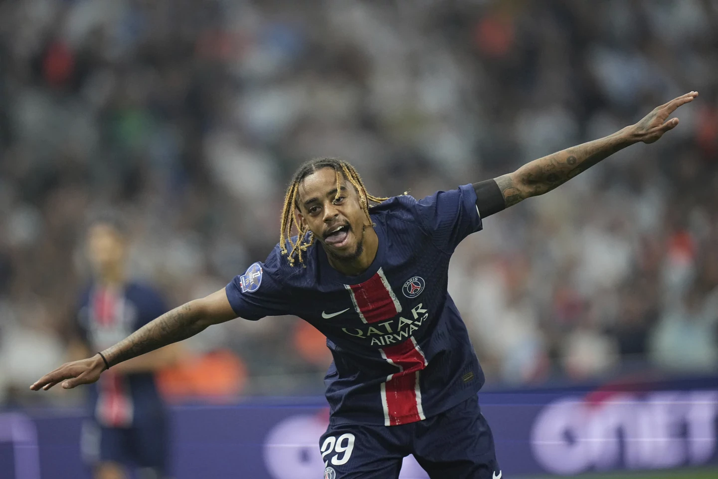 Leader PSG crushes hapless Marseille to move 3 points clear as Monaco loses at Nice