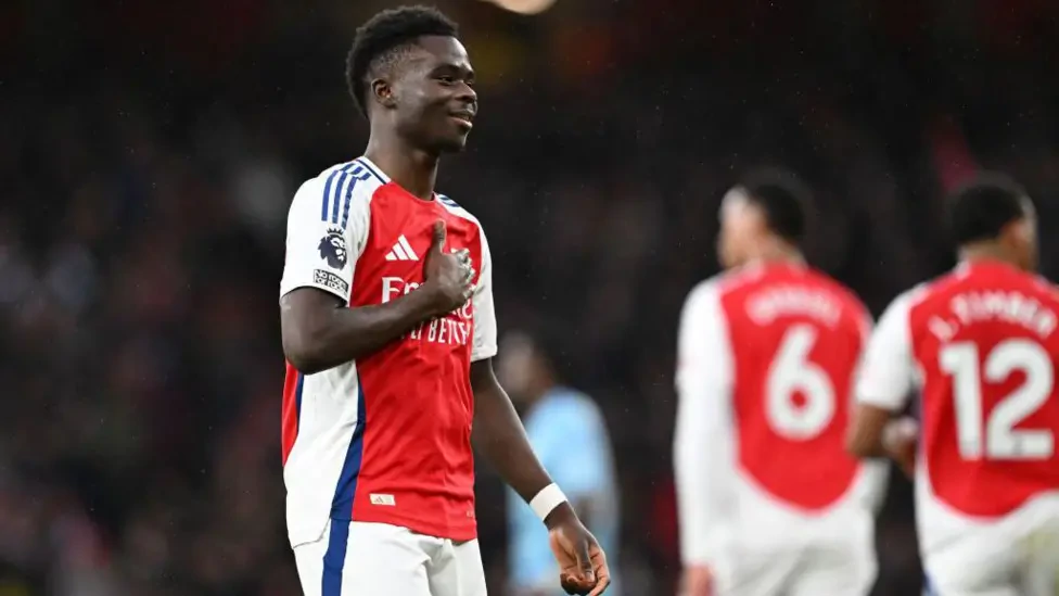 Premier League: Saka stars as Arsenal beats Nottingham Forest