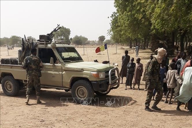 Gunfire inside Chad's presidential palace leaves 19 dead, several injured