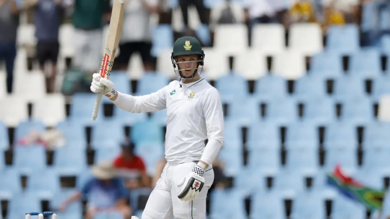 Pakistan lose their way after Bosch bash hands South Africa advantage