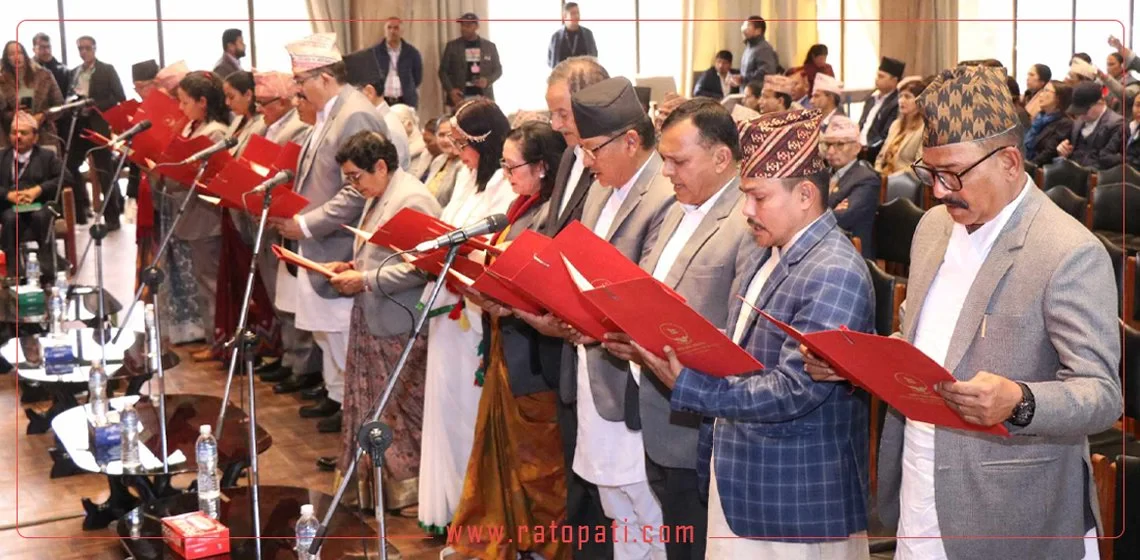 Newly-elected National Assembly members sworn in