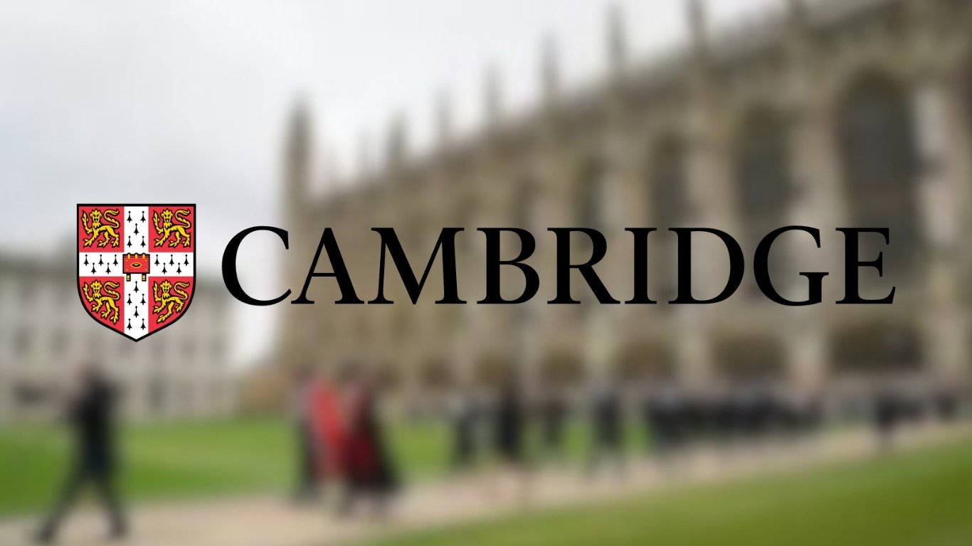 Cambridge reaches 1,000 schools in South Asia, driving innovation and excellence in education