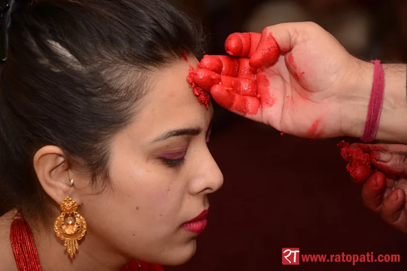 Main day of Dashain: 11:36 AM auspicious time for receiving, offering Dashain tika