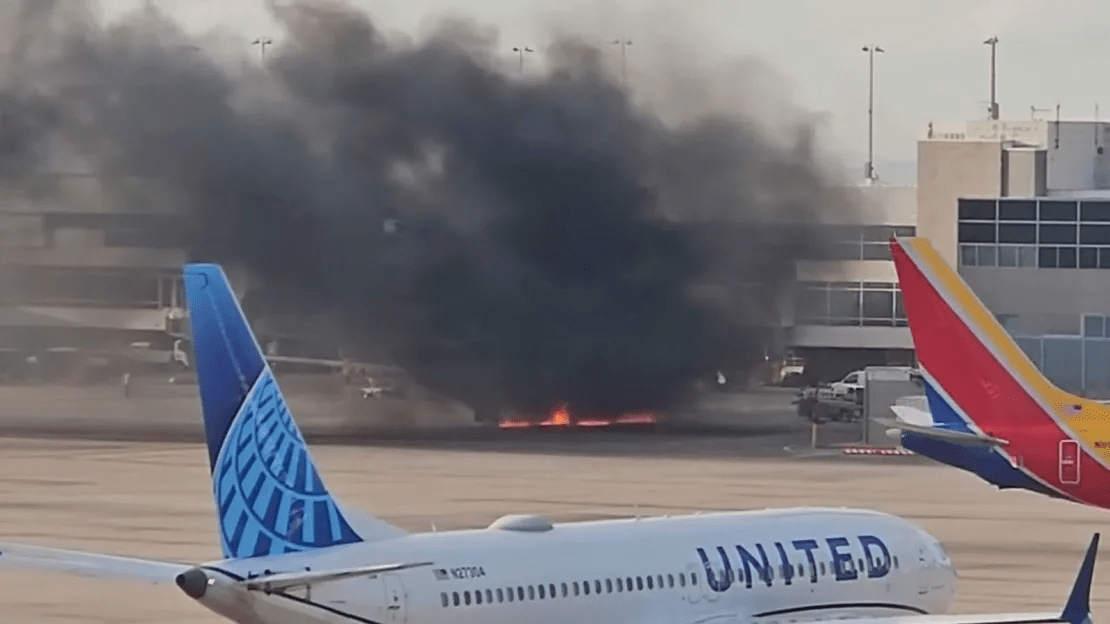 Fire aboard US airliner after diverted to Denver, 12 injured