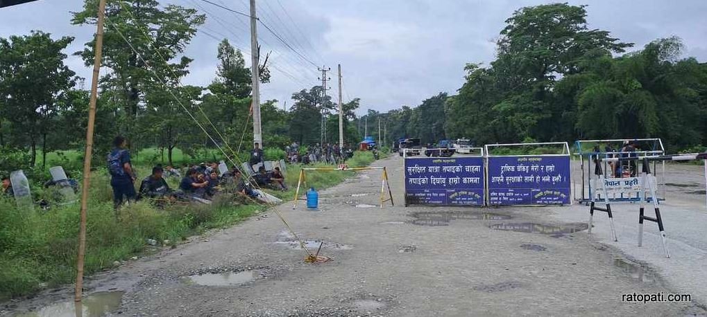 Armed police deployed in Dharan, road from Itahari to Dharan under strict surveillance