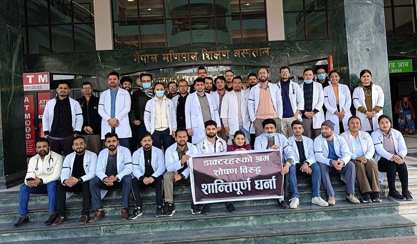 Resident doctors stage pen-down protest demanding equal pay