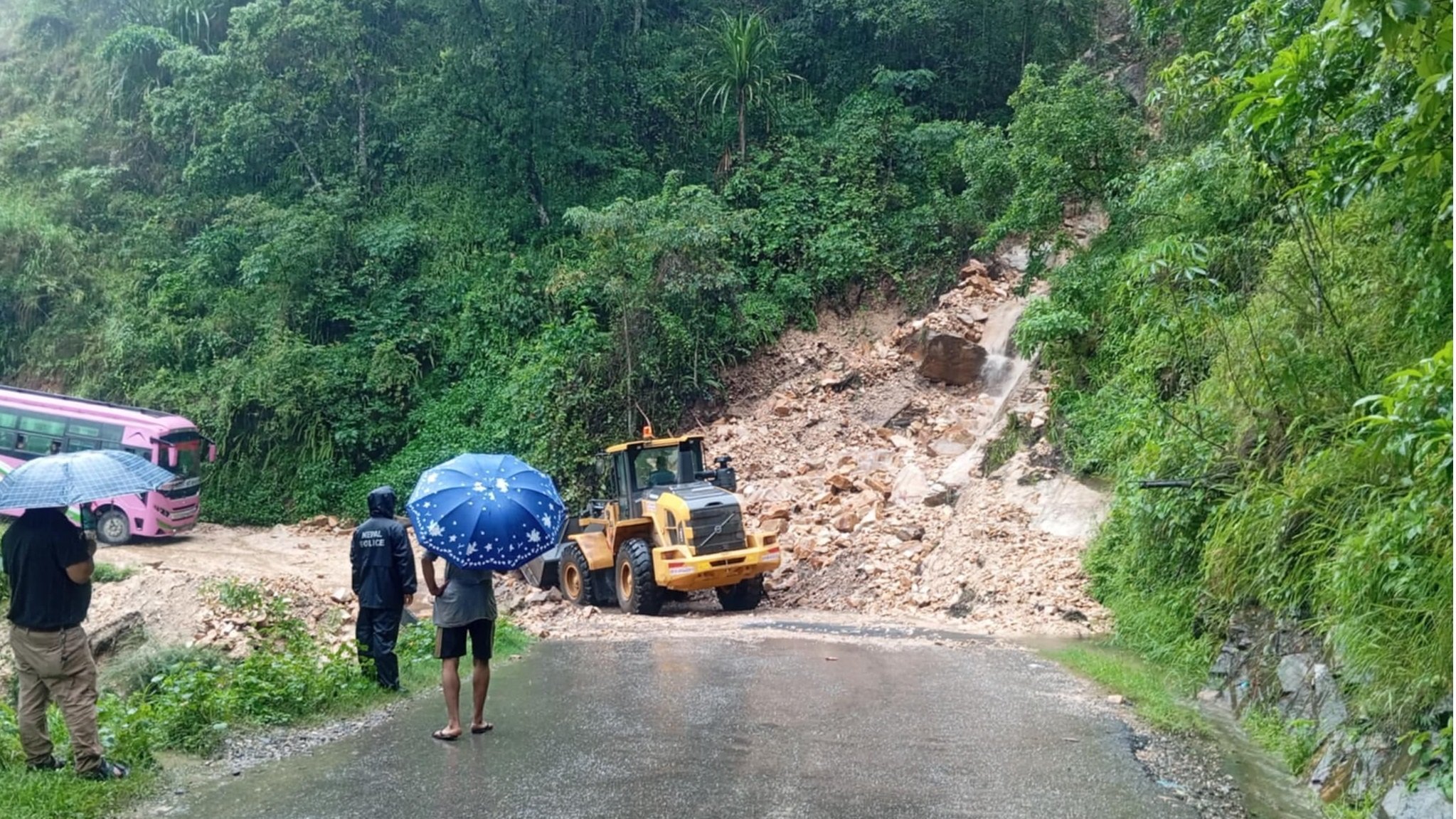 Dumre-Besisahar road blocked by landslide