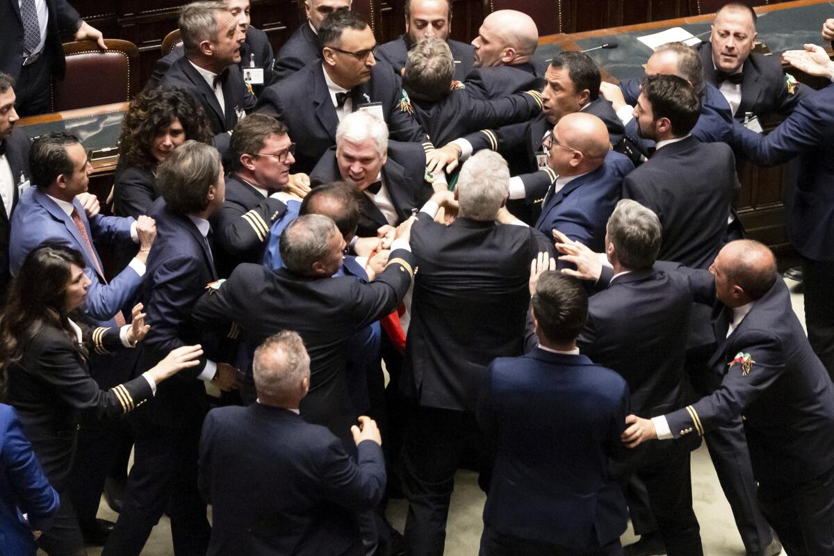 Fistfight erupts in Italian House