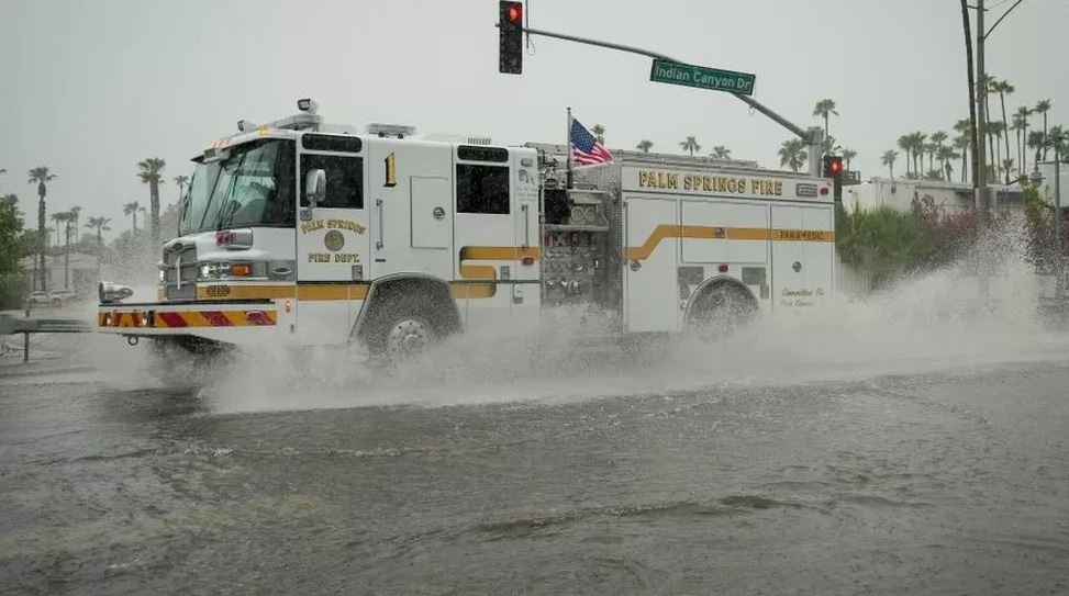 Earthquake shakes parts of California during storm