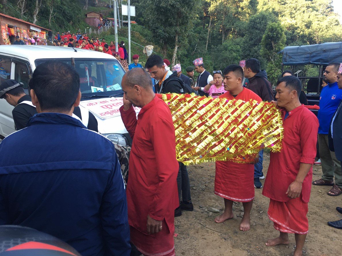 Phulpati taken to Kathmandu from Gorkha Durbar