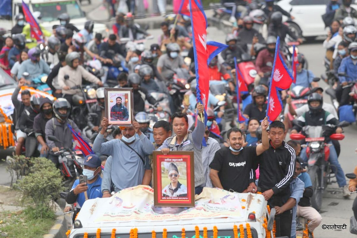 genz-martyr-(7)_jRAIOYiSAc