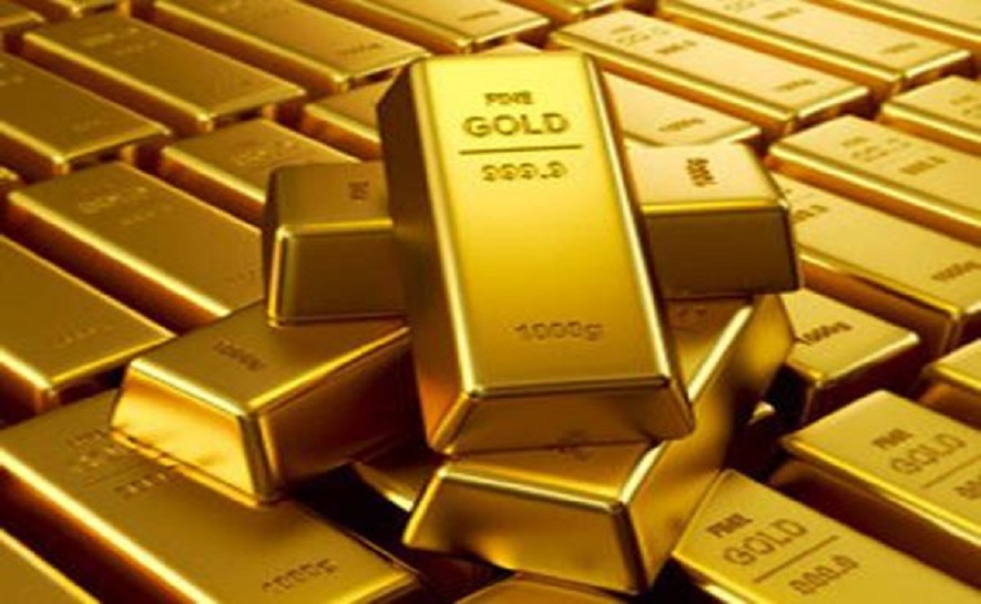 Gold price decreases by Rs 1100 per tola