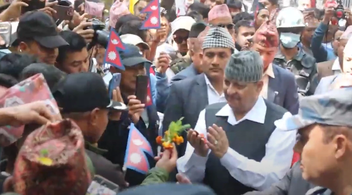 Former King Shah visits Baglung