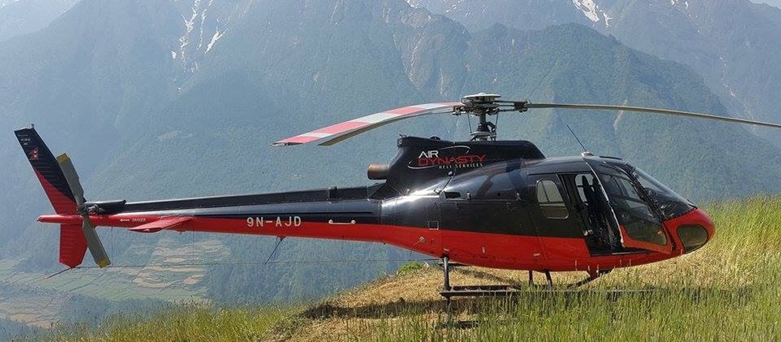 Historical context: Previous helicopter crashes in Nepal