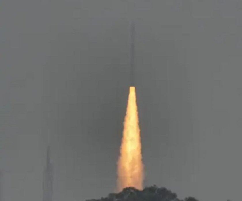 India launches new rocket to place 3 satellites into orbit