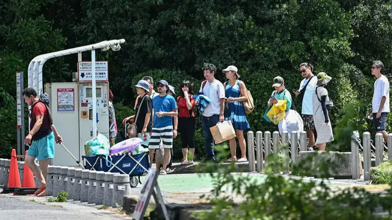 Due to the tsunami, 19 lakhs increased in Japan, Manislai Bhanio left home