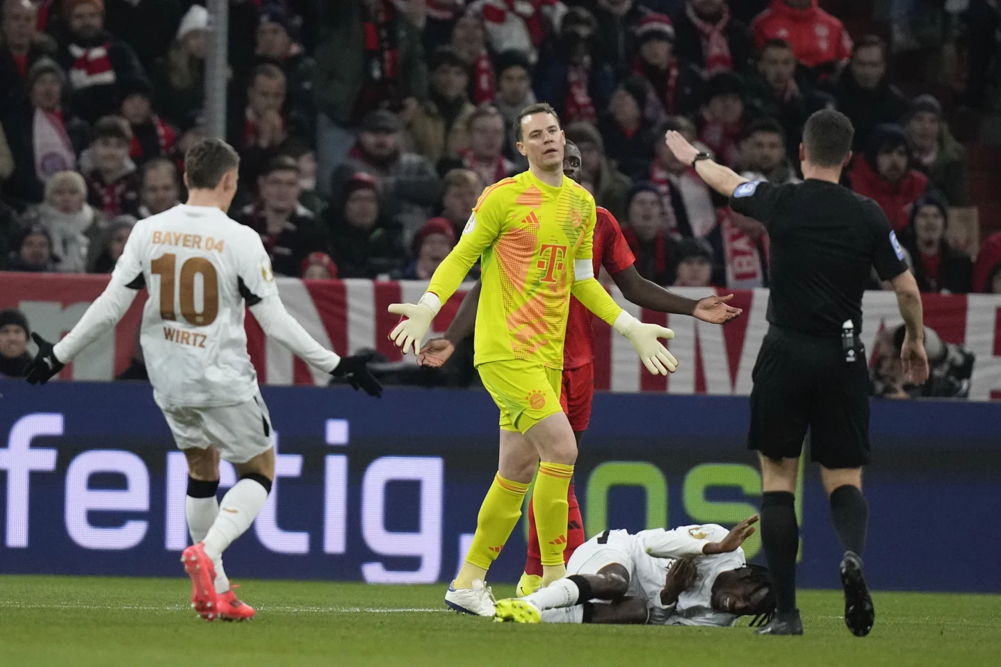 Neuer gets sent off for 1st time and Bayern Munich exits German Cup early again