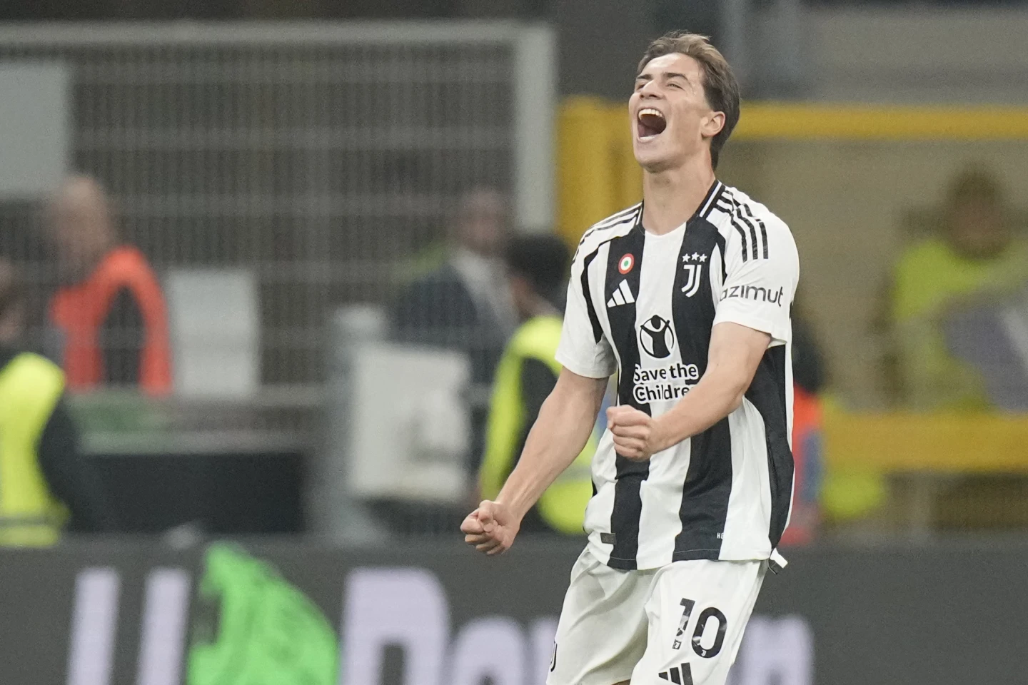 Substitute Kenan Yıldız’s late double helps Juventus draw 4-4 at Inter in Derby d’Italia