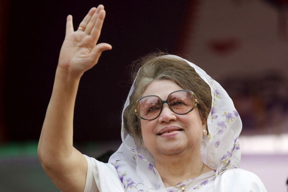 Bangladesh ex-PM Zia freed after arch-rival toppled