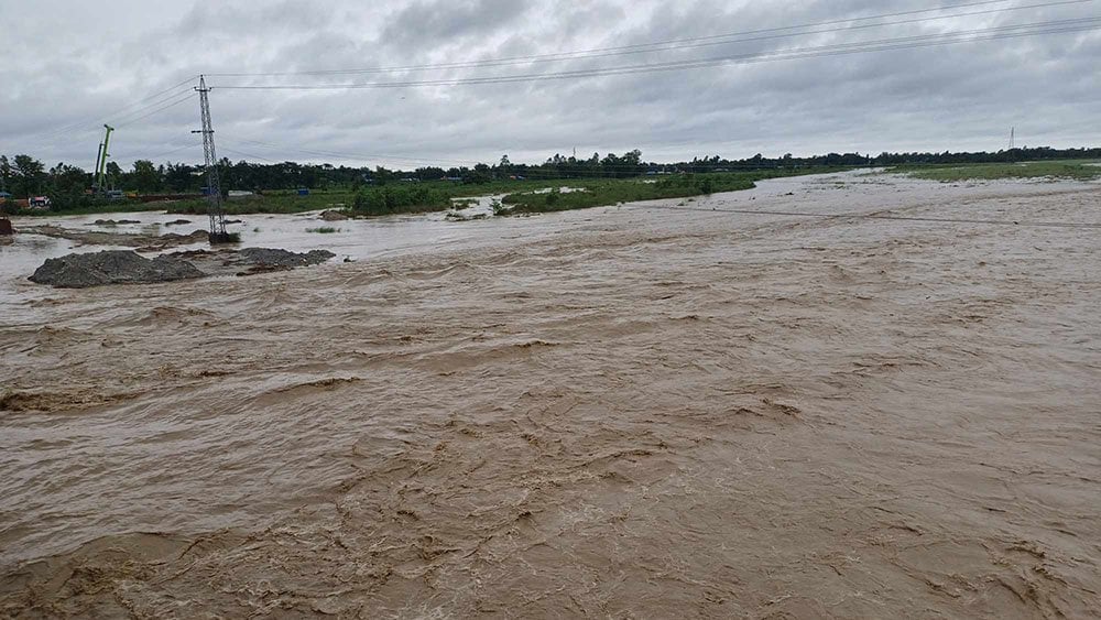 All sluice gates of Koshi Barrage opened, call for caution