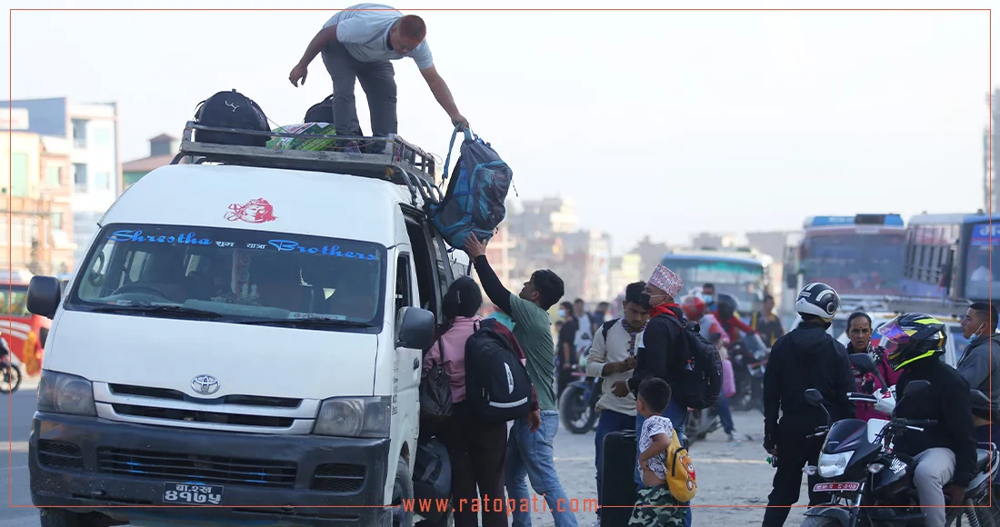 Photo Feature: Dashain travelers begin returning to Kathmandu