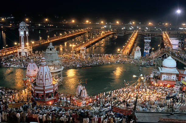 Maha Kumbh 2025: Festivities begin, morning Ganga Aarti performed at Sangam