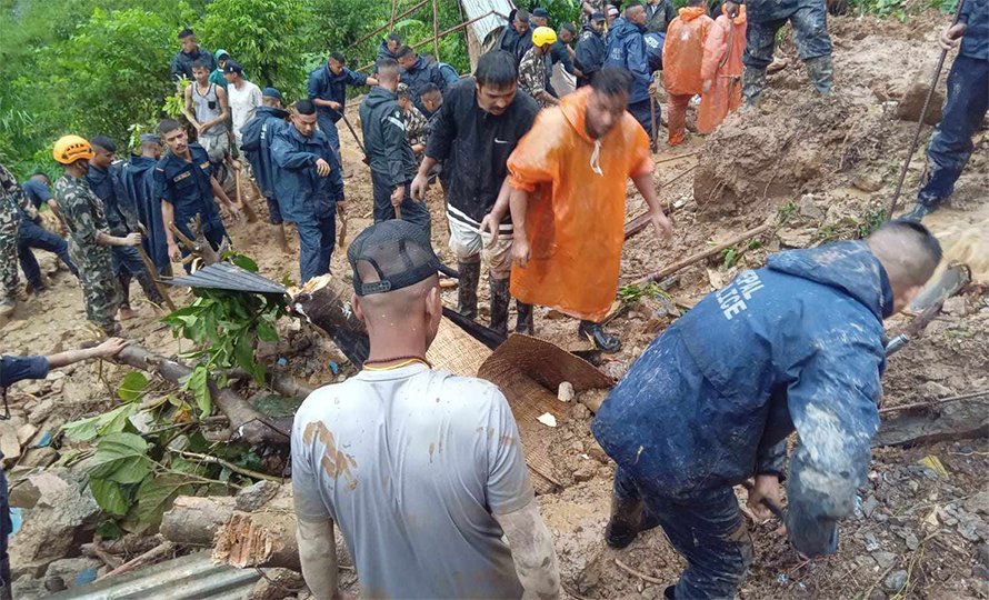 190 dead from floods and landslides since June 10