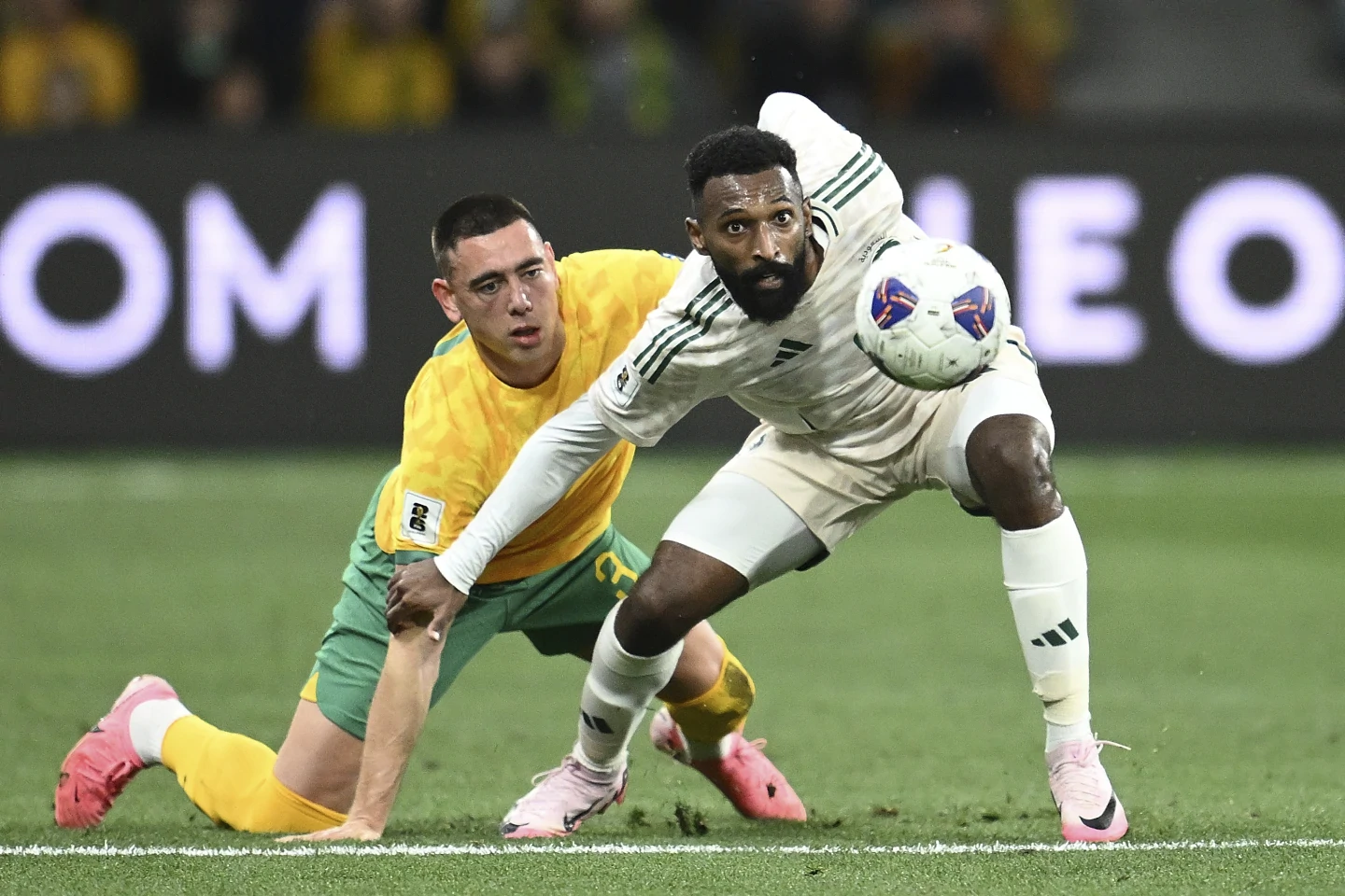 Australia and Saudi Arabia draw 0-0 in World Cup qualifier