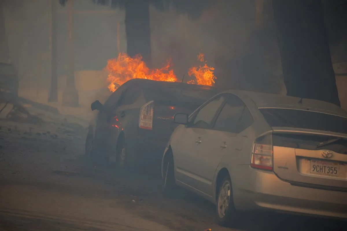 In pictures: Wildfire rages in Los Angeles