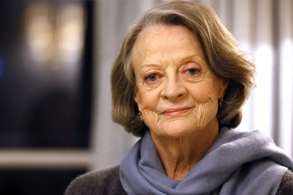 Actress Maggie Smith, star of stage, film and ‘Downton Abbey,’ dies