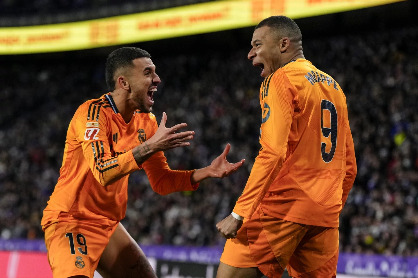 Mbappé scores first hat trick for Real Madrid as Atletico draws