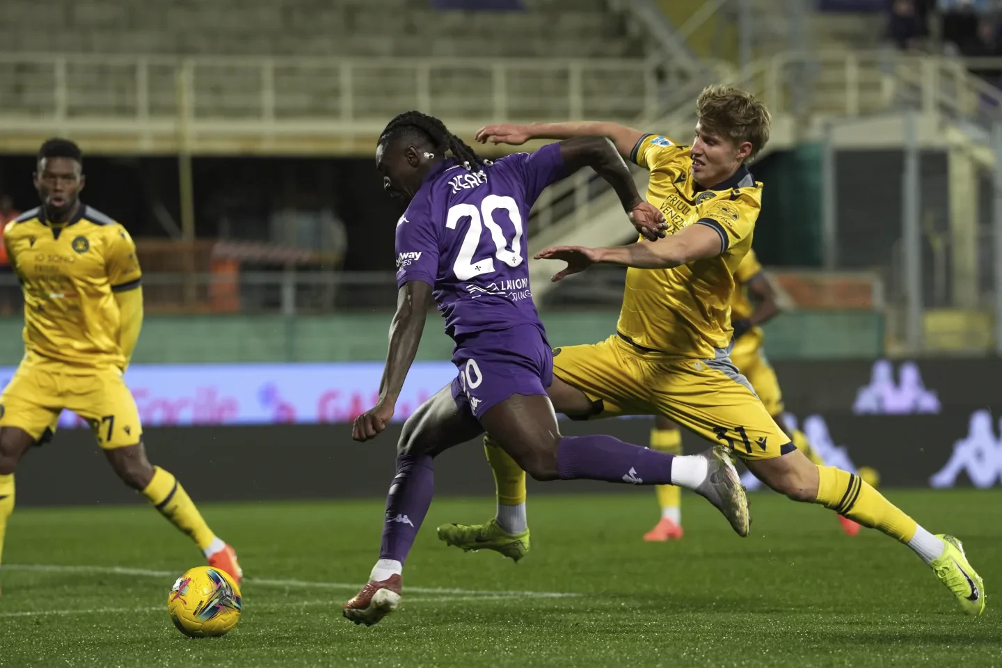 Serie A: Inter beats Como; Bove back on Fiorentina sideline